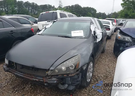 2004 Honda Accord 2.4 Lx из США, поврежденный, VIN 1HGCM56384A156028